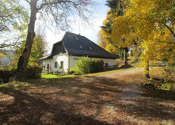 Annenske Strane Kır Evi